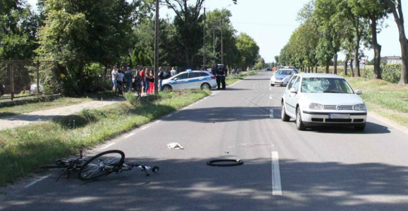 Trzy osoby ranne na drogach powiatu. Rowerzystka w stanie ciężkim Kliknięcie w obrazek spowoduje wyświetlenie jego powiększenia