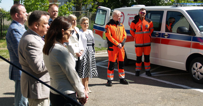 Nowy ambulans transportowy dla załogi ratowników Kliknięcie w obrazek spowoduje wyświetlenie jego powiększenia